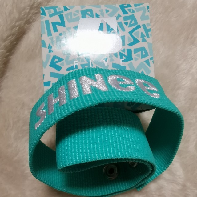 SHINee FC限定 ネームタグ エンタメ/ホビーのタレントグッズ(アイドルグッズ)の商品写真