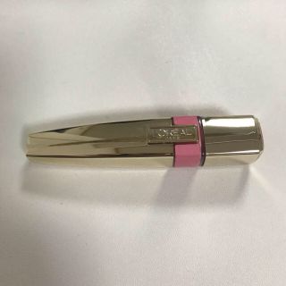 ロレアルパリ(L'Oreal Paris)のシャインカレス(口紅)