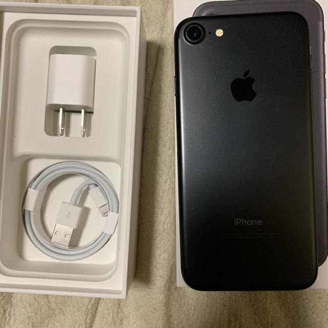 simロック解除済み】iphone 7 256gb-