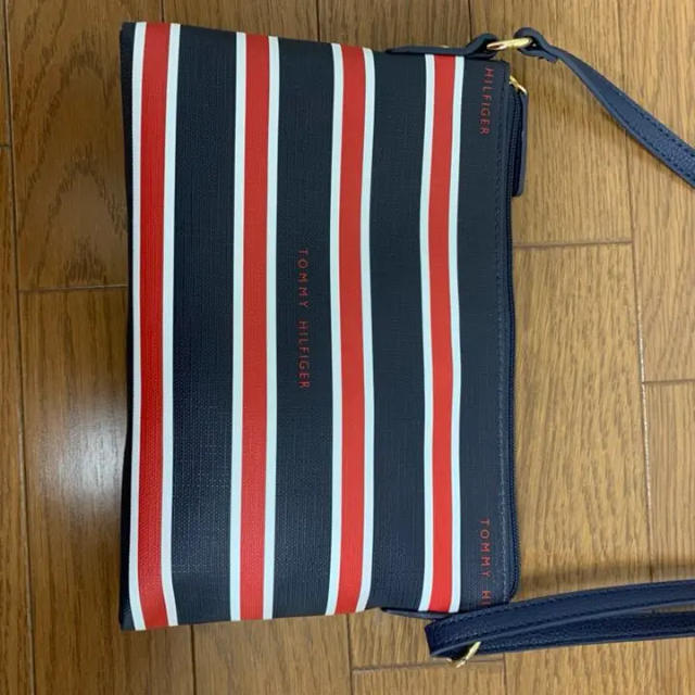 TOMMY HILFIGER(トミーヒルフィガー)のTommy Hilfiger ショルダーバッグ レディースのバッグ(ショルダーバッグ)の商品写真