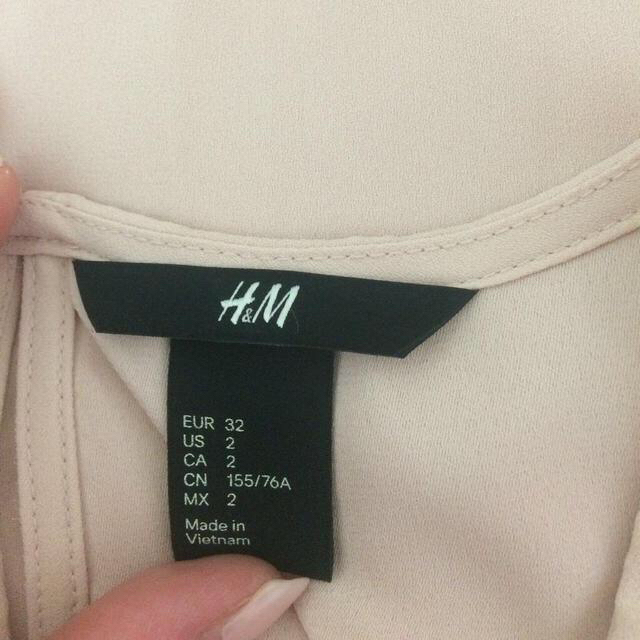 H&M(エイチアンドエム)のH&Mマキシワンピ レディースのワンピース(ロングワンピース/マキシワンピース)の商品写真