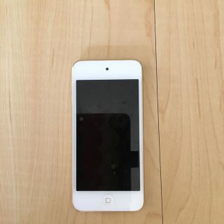 アイポッドタッチ(iPod touch)のiPod touch16ギガ第六世代(スマートフォン本体)