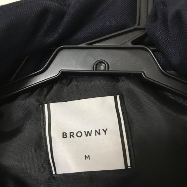 BROWNY(ブラウニー)の新品未使用  【お値下しました】BROWNY暖かい ダウンベスト メンズのジャケット/アウター(ダウンベスト)の商品写真