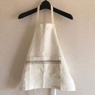 コムサイズム(COMME CA ISM)のyu様  エプロン 子供用 キッズ リネン コムサ(お食事エプロン)