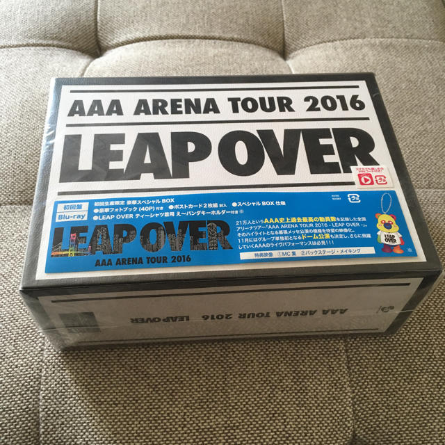 AAA AAA ARENA TOUR 2016 - LEAP OVER -(初回