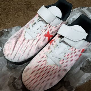 アディダス(adidas)のadidas　キッズスニーカー　トレシュー(スニーカー)