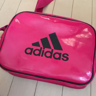 アディダス(adidas)のadidasバック(ショルダーバッグ)