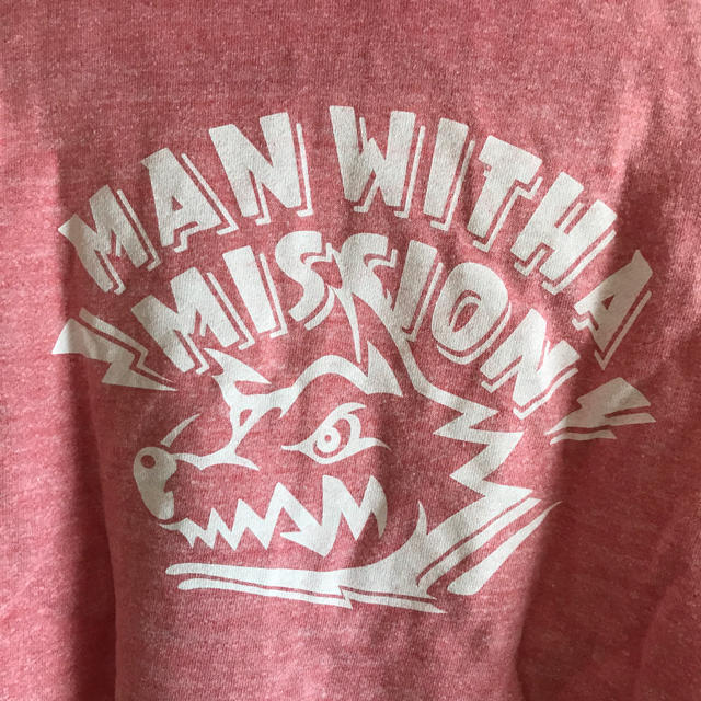 MAN WITH A MISSION(マンウィズアミッション)のマンウィズ パーカー ピンク XS エンタメ/ホビーのタレントグッズ(ミュージシャン)の商品写真