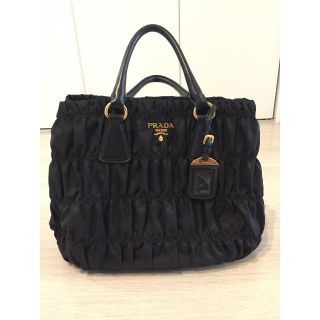 プラダ(PRADA)の♡プラダのバッグ♡(トートバッグ)