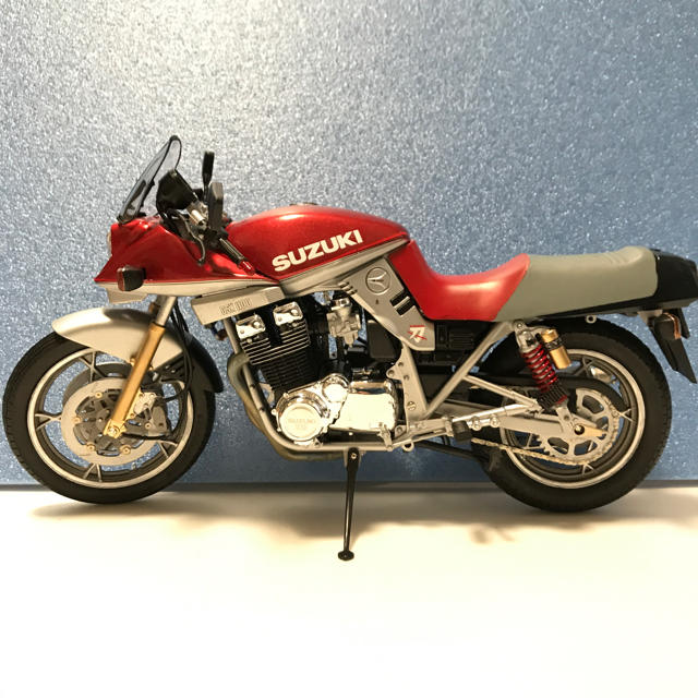 スズキ(スズキ)のタミヤ1/12 オートバイシリーズ GSX1100Sカタナ 完成品 エンタメ/ホビーのおもちゃ/ぬいぐるみ(模型/プラモデル)の商品写真