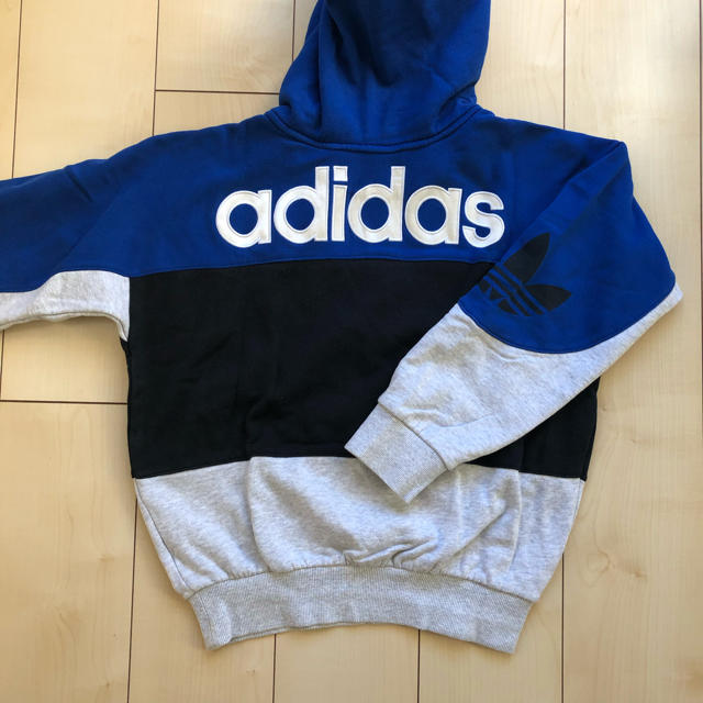 adidas(アディダス)のadidas originals パーカー レディースのトップス(パーカー)の商品写真