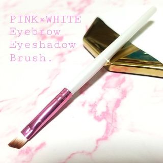 日本未発売 新品💗PINK × WHITE eyebrow brush💗(パウダーアイブロウ)