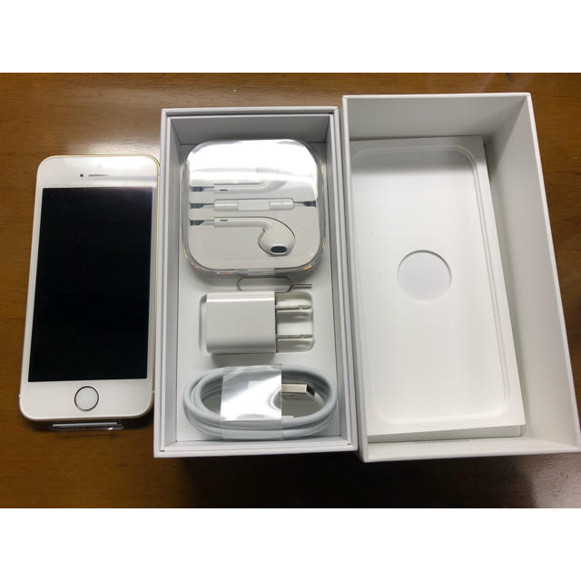 iPhoneSE 64GB ゴールド