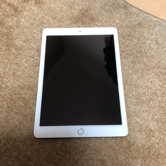 スマホ/家電/カメラ【再値下げ！】iPad pro 9.7インチ 128G ゴールド