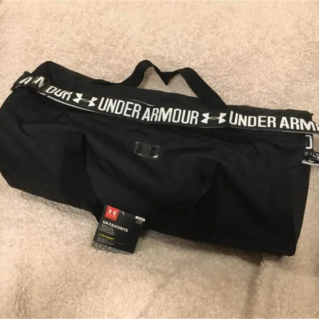 UNDER ARMOUR(アンダーアーマー)の定価5400円 アンダーアーマー ドラムバッグ  メンズのバッグ(その他)の商品写真