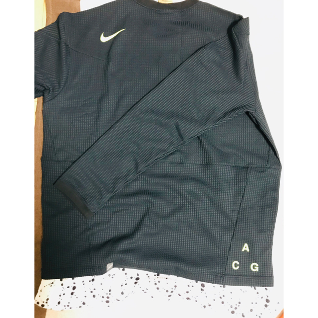 NIKE(ナイキ)の最終値下げ nike acg Tシャツ Lサイズ ブラック メンズのトップス(Tシャツ/カットソー(七分/長袖))の商品写真