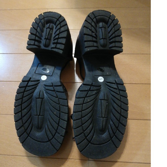 フォーマルシューズ　23.5センチ キッズ/ベビー/マタニティのキッズ靴/シューズ(15cm~)(フォーマルシューズ)の商品写真