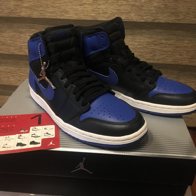 未使用エアジョーダン1レトロ AIRJORDAN1 ロイヤル2001年国内正規品