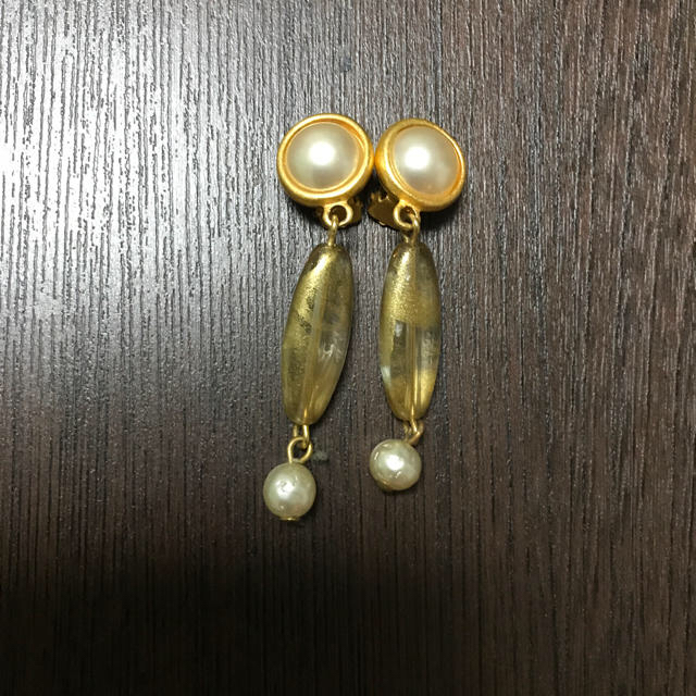 美品 イヤリング ゴールド パールアクセサリー