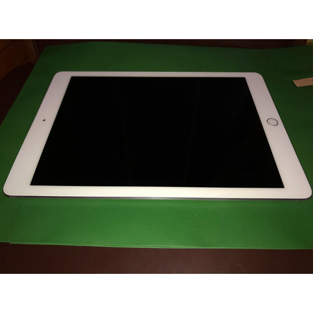 iPad Pro 9.7インチ Wi-Fi 32GB シルバー 【新作からSALEアイテム等お