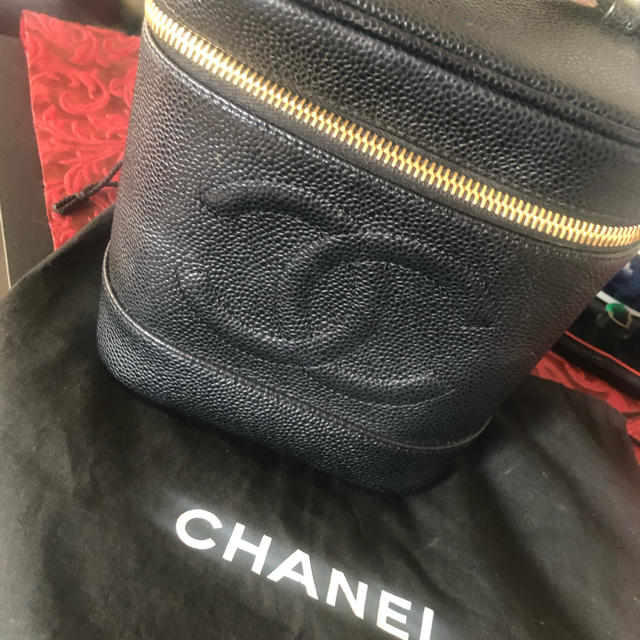 レディースCHANEL シャネル キャビアスキン バニティバッグ