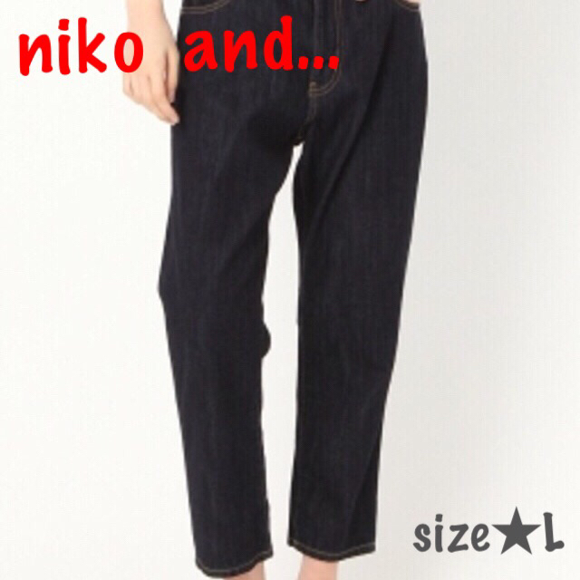 niko and...(ニコアンド)のテーパードデニムパンツ レディースのパンツ(デニム/ジーンズ)の商品写真