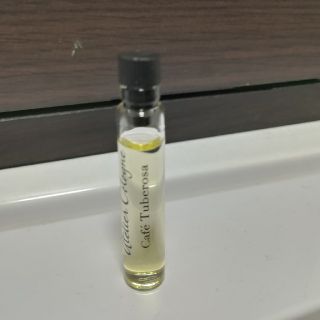 アトリエコロン
カフェ　チュべロッサ　1.7ml(香水(女性用))