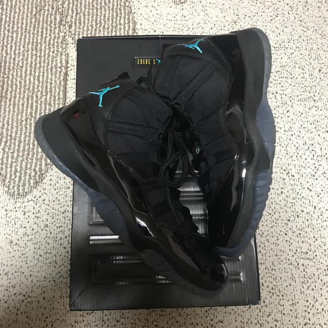 NIKE(ナイキ)のNIKE JORDAN 11 GAMMA BLUE 28㎝ ガンマブルー メンズの靴/シューズ(スニーカー)の商品写真