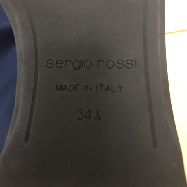 Sergio Rossi(セルジオロッシ)の厚底⭐️エナメル⭐️ローファー ⭐️セルジオロッシ⭐️34.5 レディースの靴/シューズ(ローファー/革靴)の商品写真