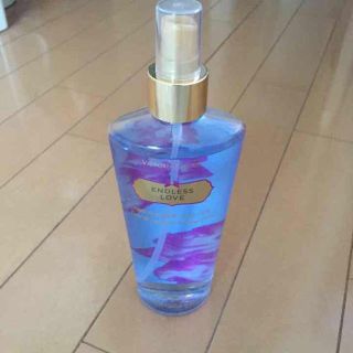 ヴィクトリアズシークレット(Victoria's Secret)のVICTORIA'S SECRET♡(香水(女性用))