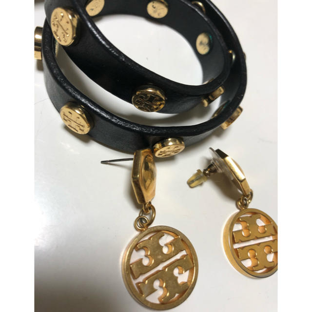 Tory Burch(トリーバーチ)のhiro様専用！！ １月３１日までお取置き！（ピアスのみ） レディースのアクセサリー(ピアス)の商品写真