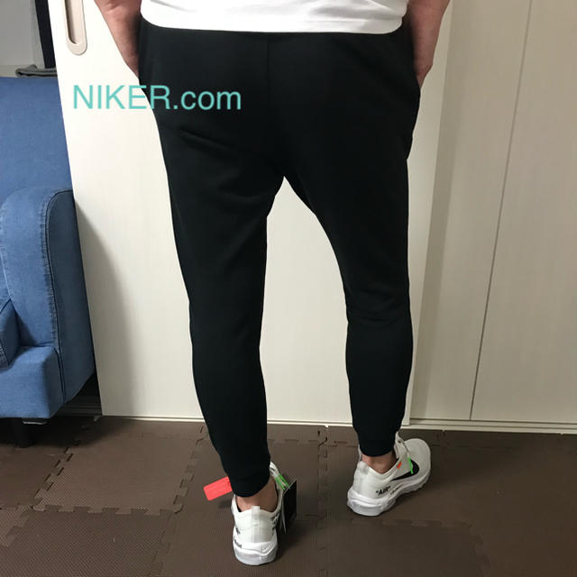 NIKE(ナイキ)の送料込❗️ NIKE スキニー ジョガーパンツ  Sサイズ ブラック メンズのパンツ(その他)の商品写真