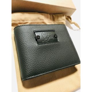 Christian Louboutin(折り財布)のフリマアイテム一覧 Christian Louboutin(折り財布)のフリマアイテム一覧