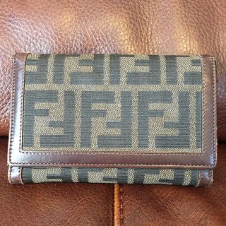 フェンディ(FENDI)の財布 FENDI  使用感ありますがまだまだ使えます(^ ^)(財布)