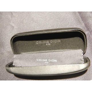 セリーヌ(celine)のCELINE DION EYES　メガネケース 未使用品 送料無料(サングラス/メガネ)