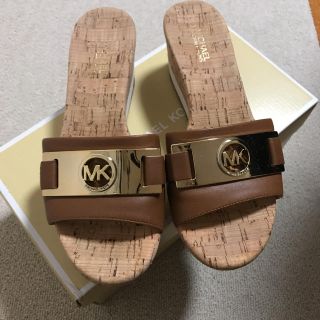 マイケルコース(Michael Kors)の美品！ MICHAEL KORS サンダル(サンダル)