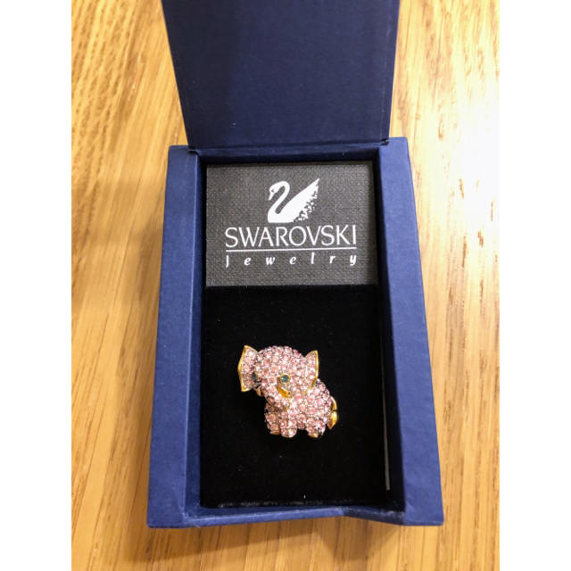 SWAROVSKI(スワロフスキー)のスワロフスキー タックピン ゾウ レディースのアクセサリー(ブローチ/コサージュ)の商品写真