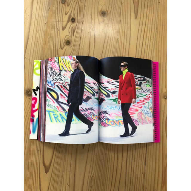 BALENCIAGA - BALENCIAGA Winter 18 写真集の通販 by nu's shop BALENCIAGA - BALENCIAGA Winter 18 写真集の通販 by nu's shop