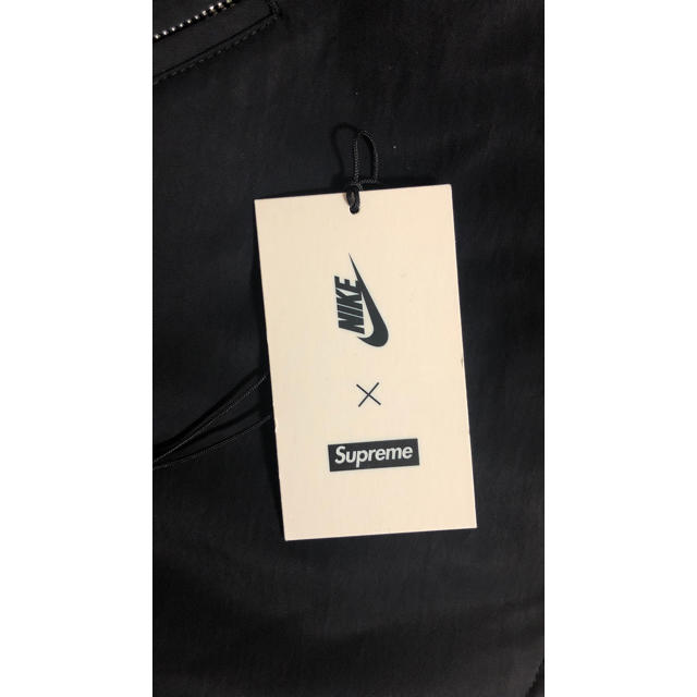 Supreme(シュプリーム)のnike  supreme vest メンズのトップス(ベスト)の商品写真