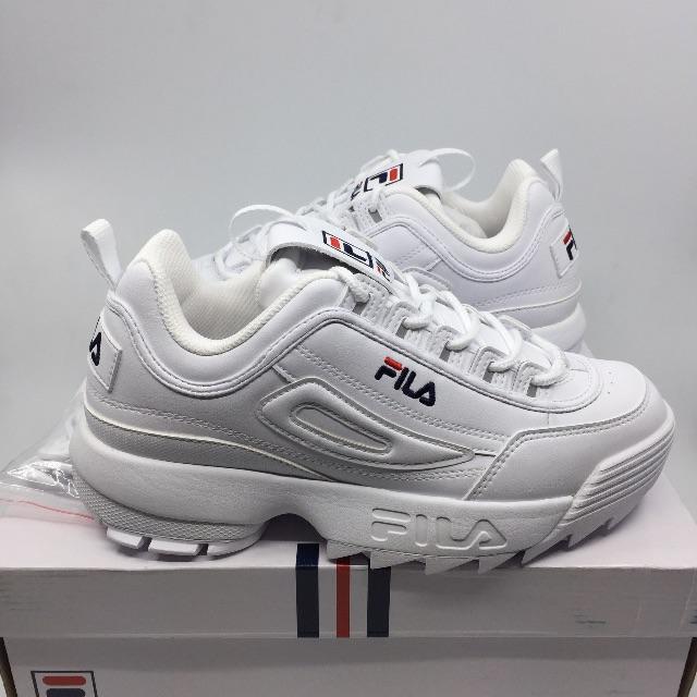 FILA(フィラ)の新品 27.5cm FILA DISRUPTOR 2 ホワイト メンズの靴/シューズ(スニーカー)の商品写真