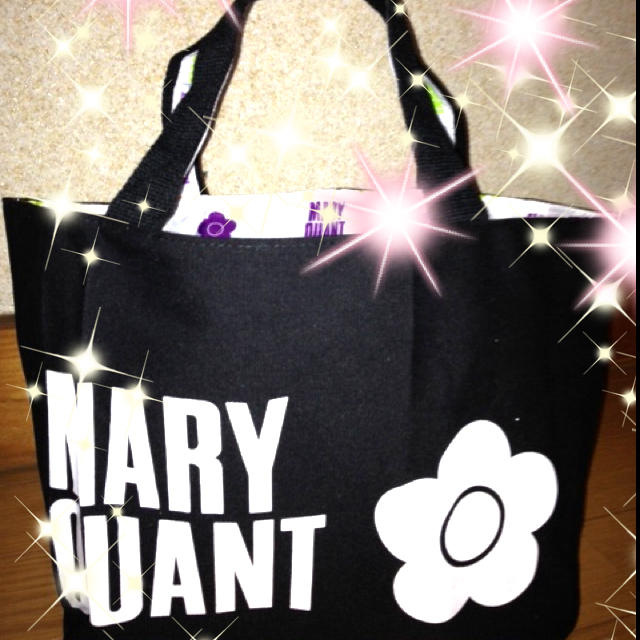 MARY QUANT(マリークワント)のMARY QUANT リバーシブルバック レディースのバッグ(ハンドバッグ)の商品写真