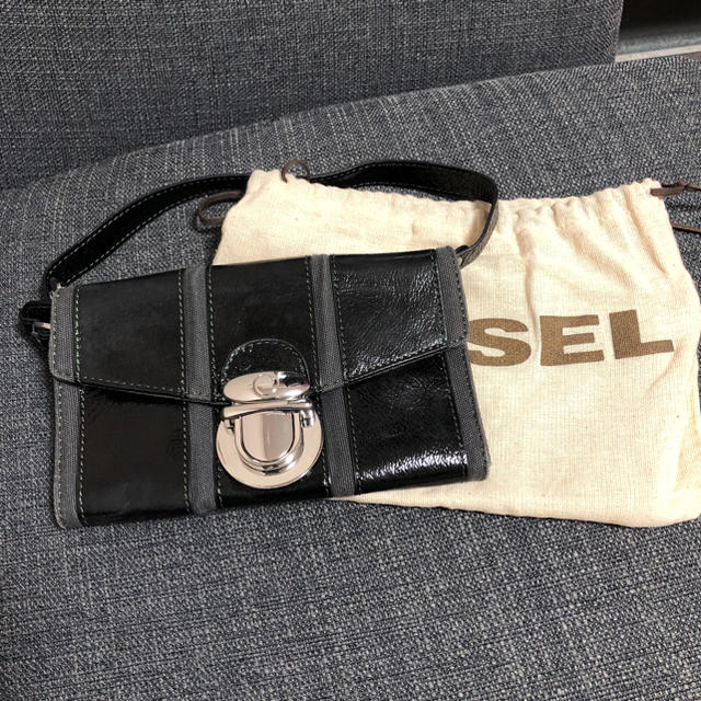 DIESEL(ディーゼル)のdiesel ミニバッグ レディースのバッグ(ハンドバッグ)の商品写真