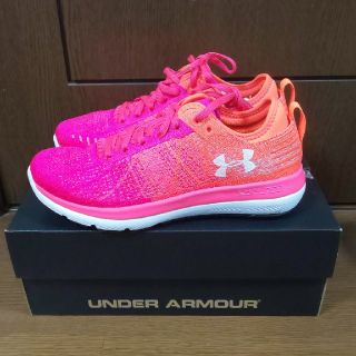 アンダーアーマー(UNDER ARMOUR)のアンダーアーマー レディース シューズ 23,5㎝(スニーカー)