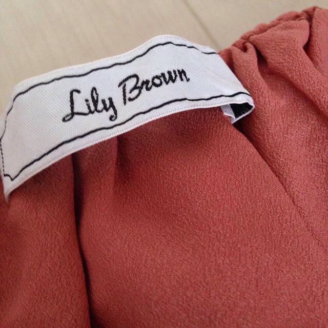 Lily Brown(リリーブラウン)のlily brown オフシャルtops レディースのトップス(カットソー(半袖/袖なし))の商品写真