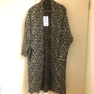 ベルシュカ(Bershka)のbershka ヒョウ柄 アウター(ロングコート)