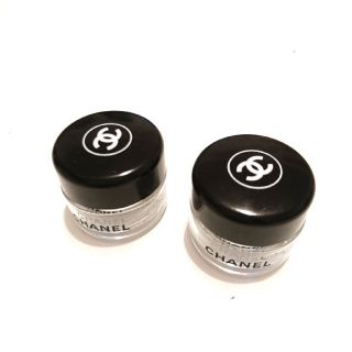 シャネル(CHANEL)の【新品】正規品　シャネルCHANELミニガラス製ケース小物入れ2個トラベルキット(小物入れ)