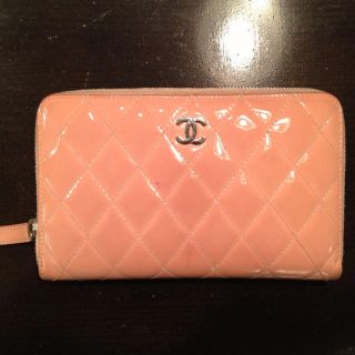 シャネル(CHANEL)のCHANELパテントピンクベージュ財布♡(財布)