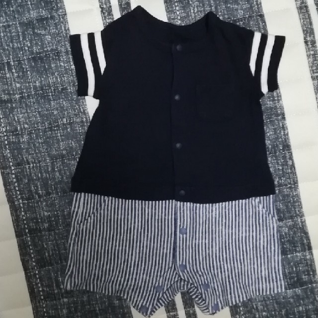 UNIQLO(ユニクロ)のロンパース3枚セット キッズ/ベビー/マタニティのベビー服(~85cm)(ロンパース)の商品写真