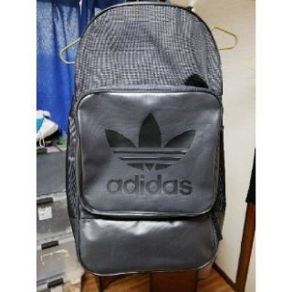 アディダス(adidas)のヤンシ様専用　美品　adidas　バックパック　リュック　バック　アディダス(バッグパック/リュック)