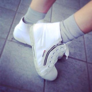 スペルガ(SUPERGA)の二回着SUPERGAハイカットZIPスニ(スニーカー)